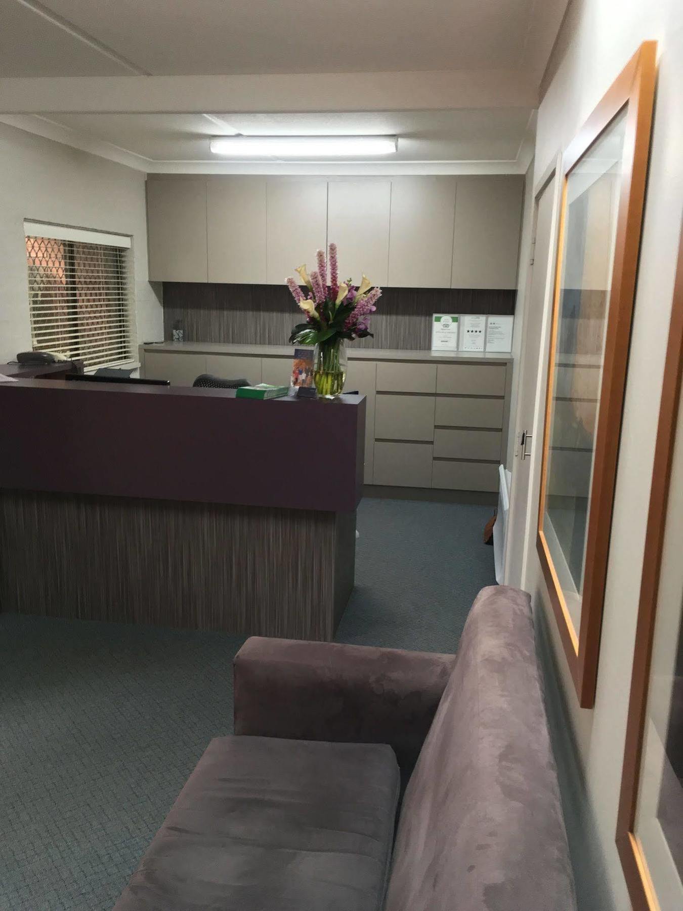 Oxley Court Serviced Apartments Канберра Экстерьер фото